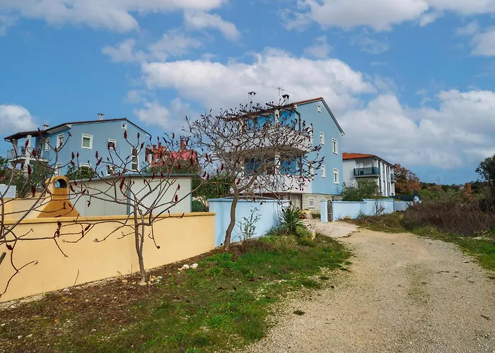 Beautiful In 아파트 *