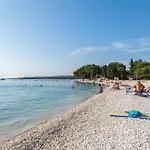 1 Bedroom Lovely In * Barbariga