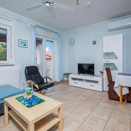 1 Bedroom Lovely In Barbariga